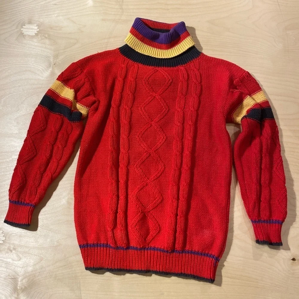 Tyler House Sweater size Small (BT)